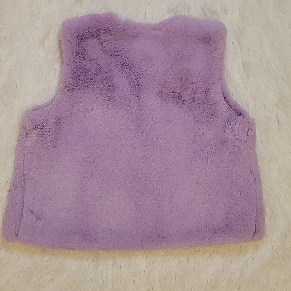 Gymboree Purple Faux Fur Vest With Big Crystal Button Girls Size 5/6